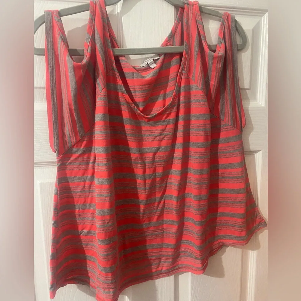 Vintage Delia’s Open Shoulder Airy Tee - Picture 7 of 7